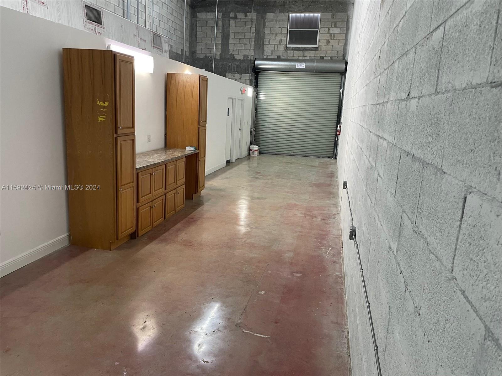 Commercial Property Warehouse